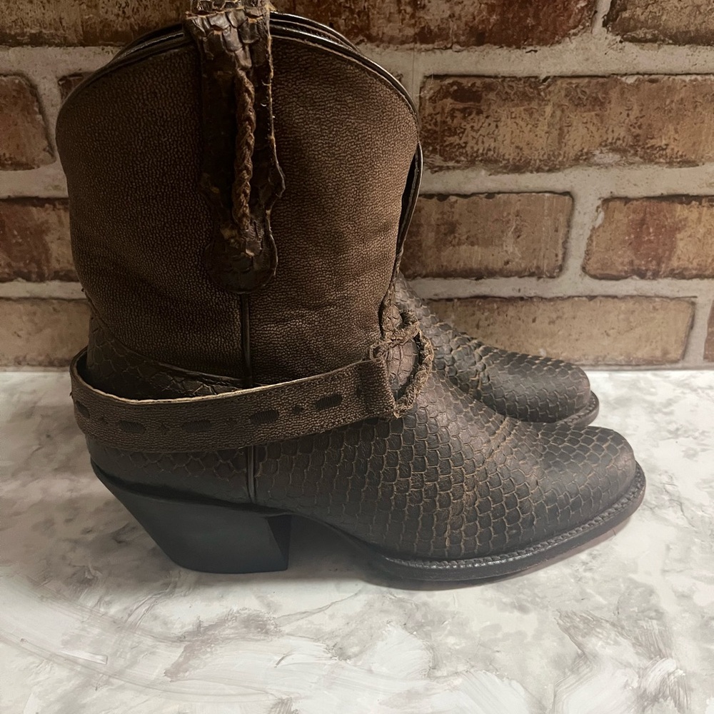 Tony Lama Boots